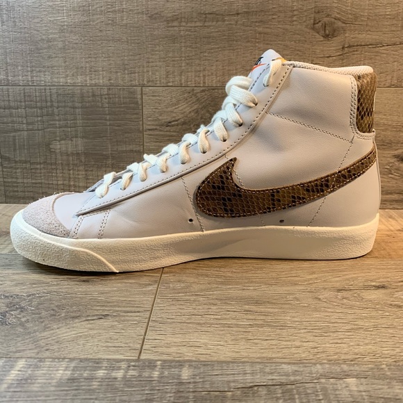 Nike Blazer Mid ‘77 Vintage Grey Reptile - Picture 3 of 6